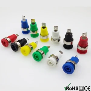 BS4302 Pack 2 Terminais 4mm Fêmea Vermelho-Preto para Painéis