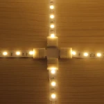Detalle del conector LED Forma X 10mm 2 Pin 5050 RGB para tiras LED