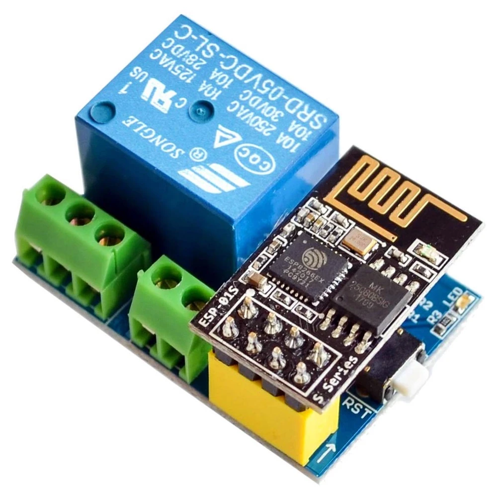 Vista frontal del módulo relé WiFi ESP8266 ESP-01S para domótica