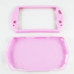 Capa de silicone PSP Go rosa para proteção leve e ajustável