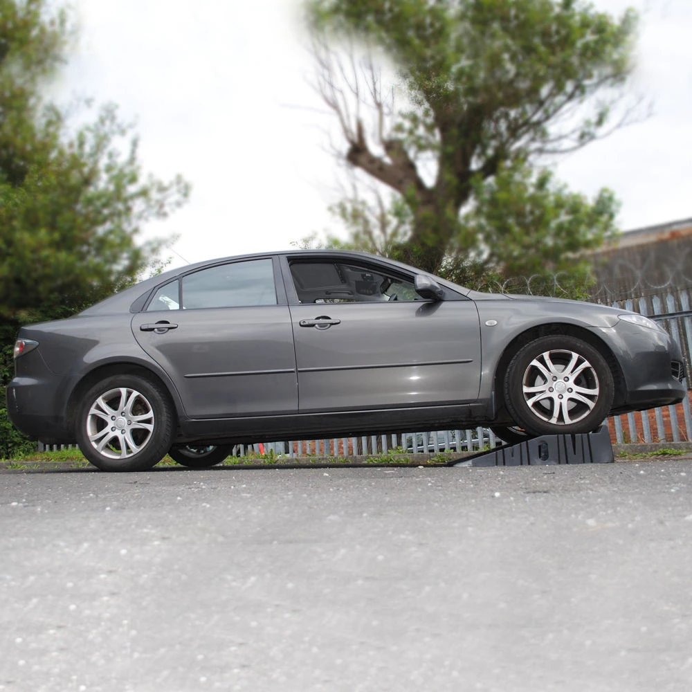 Rampa para carro plástico 2 toneladas x 2 unidades para veículos 4x4 e mais